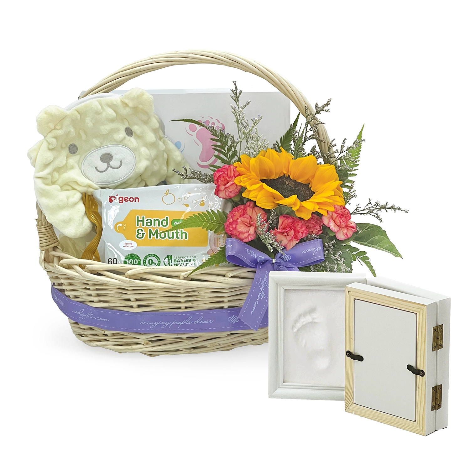 Newborn Watch Me Grow Baby Gift Set