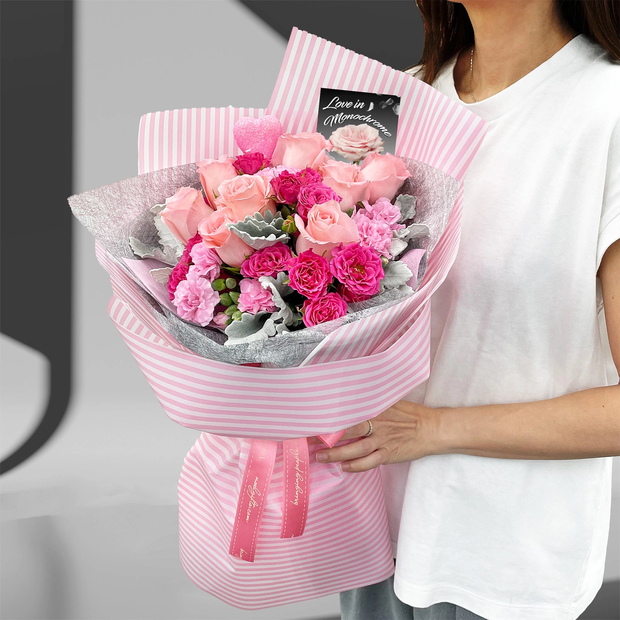 Endearing Sweetheart Hand Bouquet