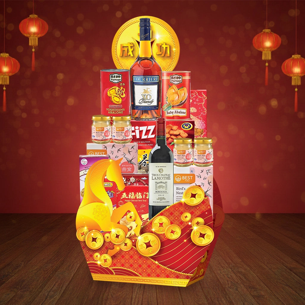 <em>CNY Pyramid Hampers</em>